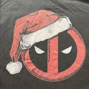 Men's Marvel Deadpool Icon Santa Hat Christmas Tee Licensed Character 2X/3X